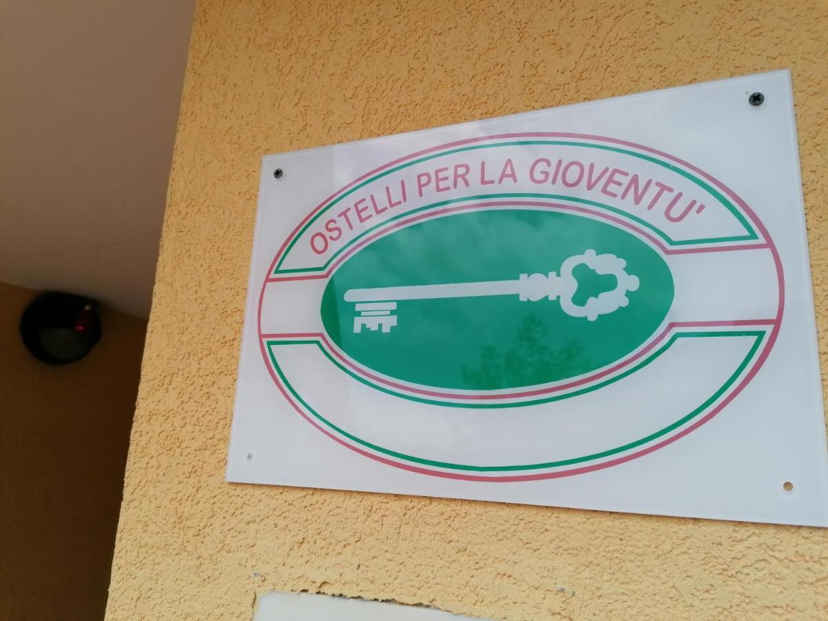 פראמורה Perla Del Levante Hostel מראה חיצוני תמונה