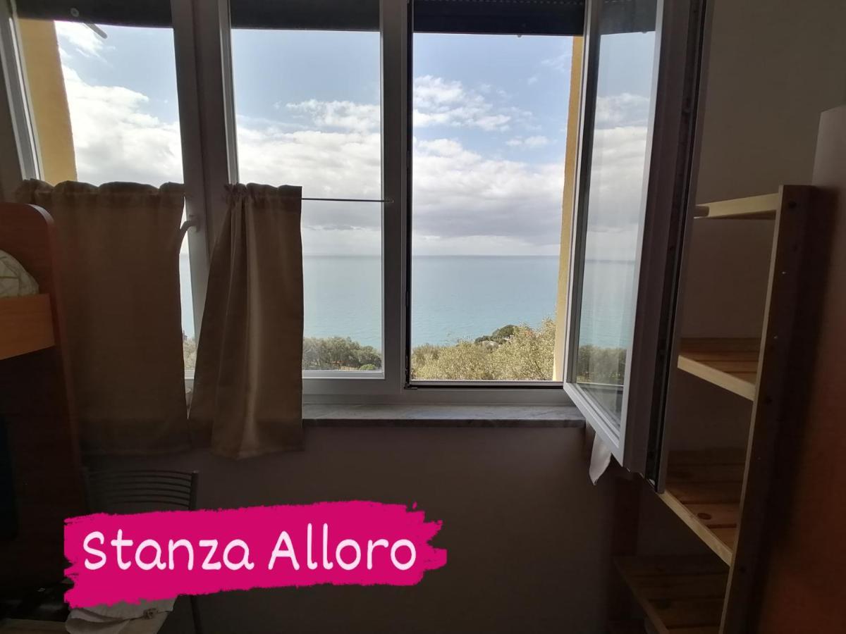 פראמורה Perla Del Levante Hostel מראה חיצוני תמונה